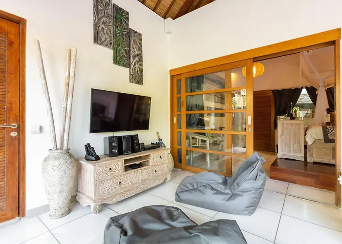 2 Bedroom With Pool With Car Park スミニャック
