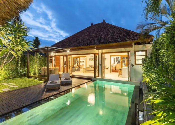 2 Bedroom With Pool With Car Park スミニャック